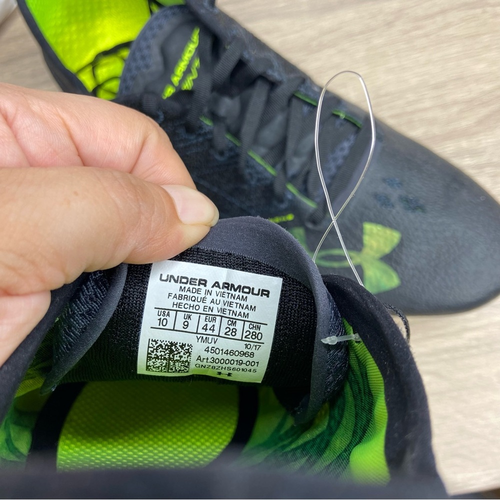 Under Armour Black Green Speedfrom Sprint 2 Track Spikes Sneaker Size 10 NWOT - Picture 9 of 9